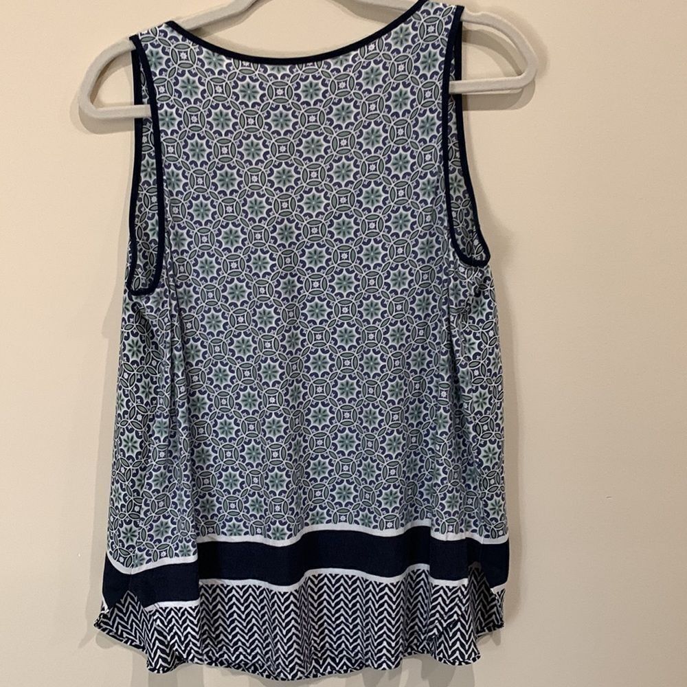 Loft Outlet Women’s Tank - Picture 4 of 8